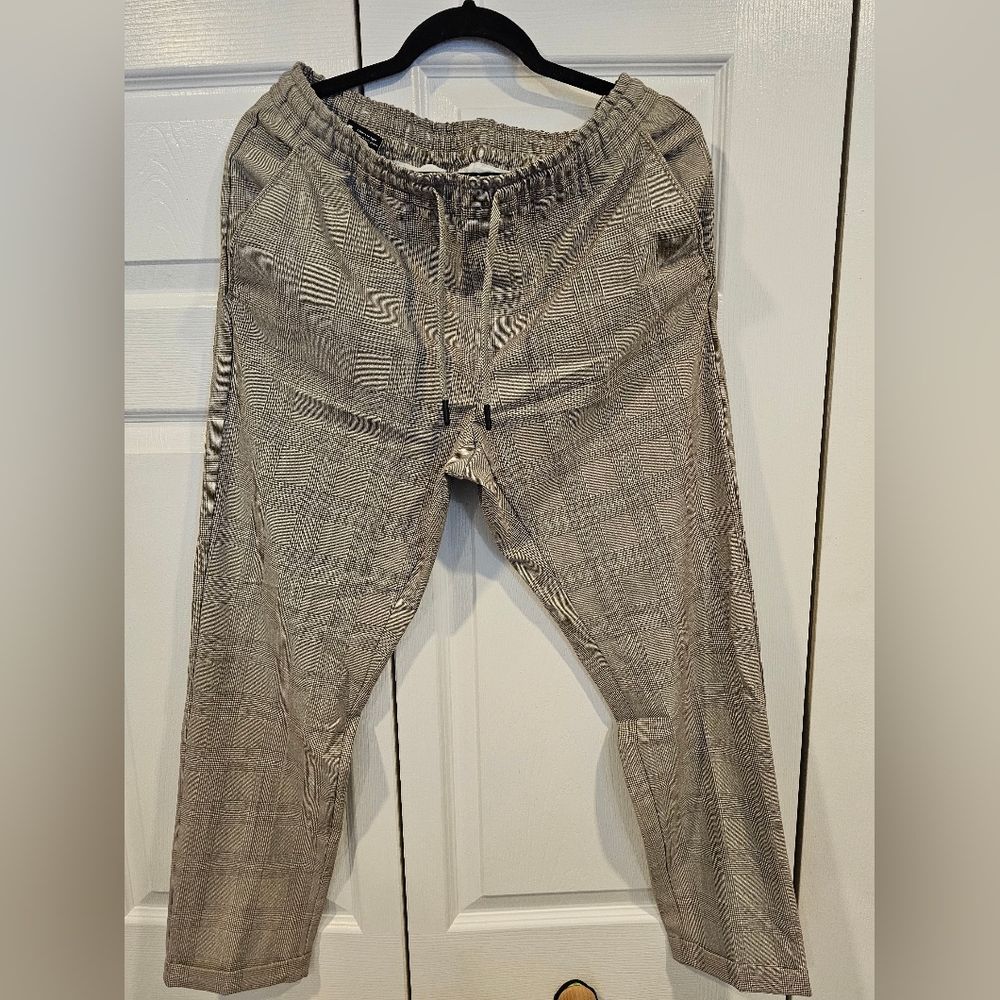 Zara Men's Beige Plaid Joggers